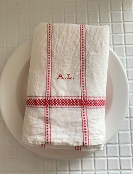 linen cloth(red)